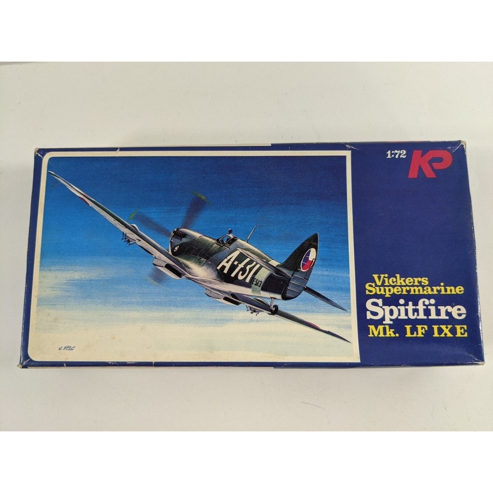 KP Vickers Supermarine Spitfire Mk.LF IXE 1:72 Model Kit vintage pieces sealed